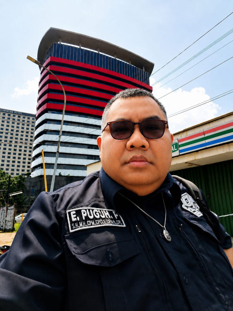 Pengacara Petani Tembakau